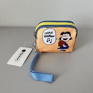 Lesportsac Peanuts Snoopy 3zipper Wristlet Wallet NWT